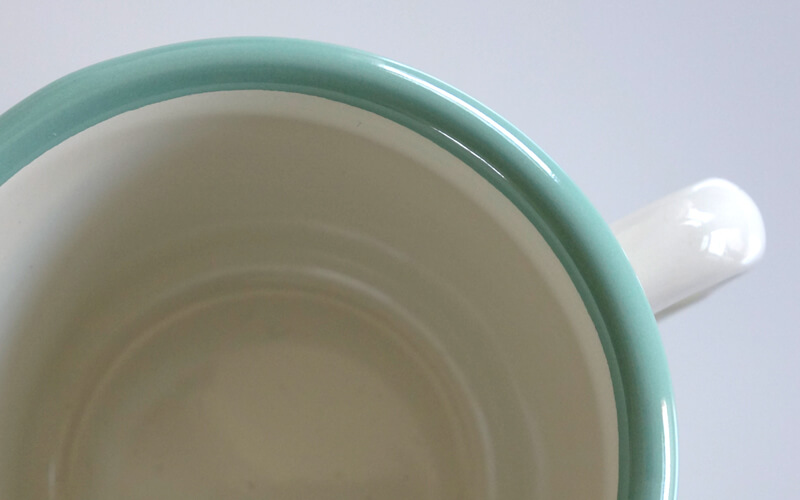 Geëmailleerde Mok Cream Lux Kockums